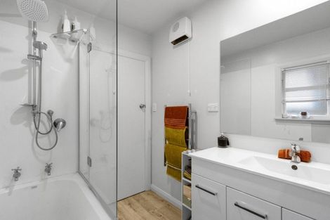 Photo of property in 13 Bickerton Street, Wainoni, Christchurch, 8061