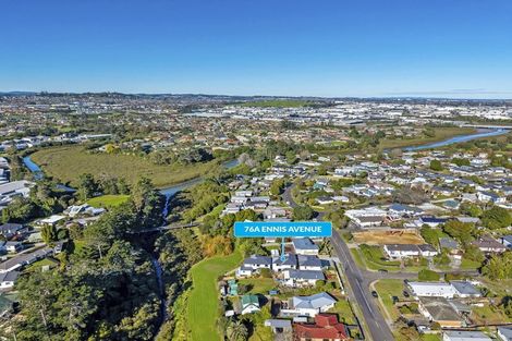 Photo of property in 76a Ennis Avenue, Pakuranga Heights, Auckland, 2010