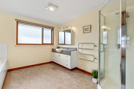 Photo of property in 15 Fenty Place, Mosgiel, 9024