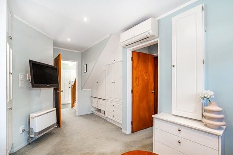 Photo of property in 75 Totara Crescent, Woburn, Lower Hutt, 5011