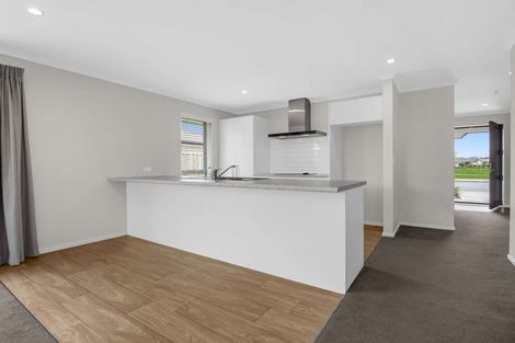 Photo of property in 90 Broadway Parade, Rolleston, 7615