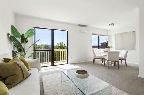 Photo of property in 1/12 Corunna Road, Milford, Auckland, 0620