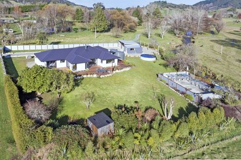 Photo of property in 929 Waiwhero Road, Ngatimoti, Motueka, 7196