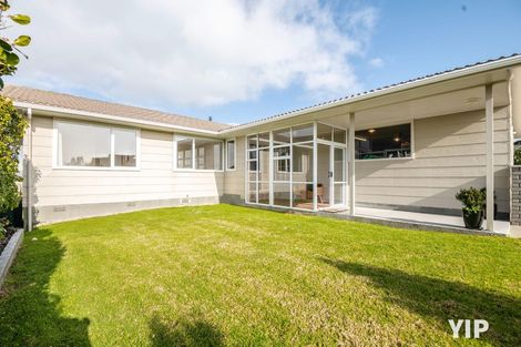 Photo of property in 37 Pope Street, Camborne, Porirua, 5026