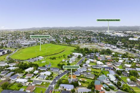 Photo of property in 17 Kirrie Avenue, Te Atatu South, Auckland, 0610