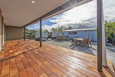 Photo of property in 66 North Terrace, Darfield, 7510