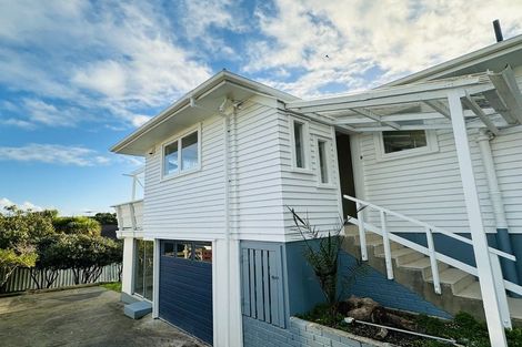 Photo of property in 29 Sycamore Drive, Sunnynook, Auckland, 0620