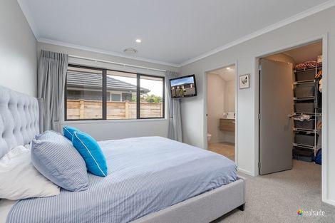 Photo of property in 9 Shearwater Lane, Whitby, Porirua, 5024