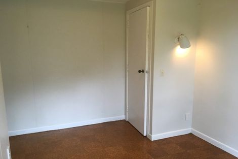 Photo of property in 1 Highbury Crescent, Highbury, Wellington, 6012