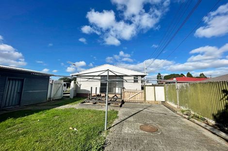 Photo of property in 54 Motatau Road, Papatoetoe, Auckland, 2025