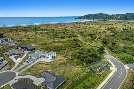 Photo of property in 12 Karanema Place, Coastlands, Whakatane, 3120