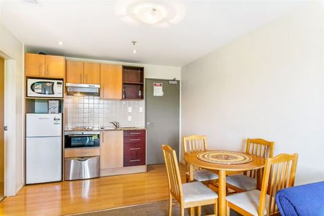 Photo of property in 5e/17 Crown Lynn Place, New Lynn, Auckland, 0600