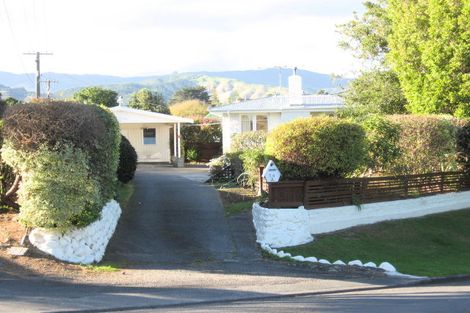 Photo of property in 54 Freemans Road, Otaki, 5512