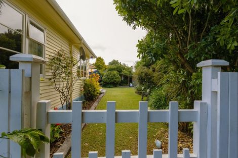 Photo of property in 85 Savage Crescent, West End, Palmerston North, 4412