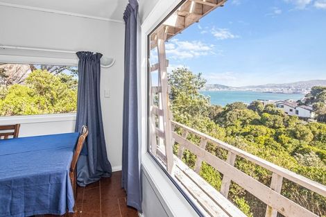 Photo of property in 2/74 Homebush Road, Khandallah, Wellington, 6035