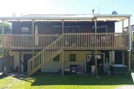 Photo of property in 57 Moana Road, Okitu, Gisborne, 4010