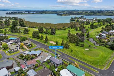 Photo of property in 3 Stella Drive, Clarks Beach, 2122