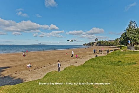 Photo of property in Norfolk Apartments, 201/19 Bute Road, Browns Bay, Auckland, 0630