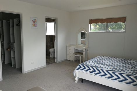 Photo of property in 18 Carpenter Lane, Silverdale, 0932