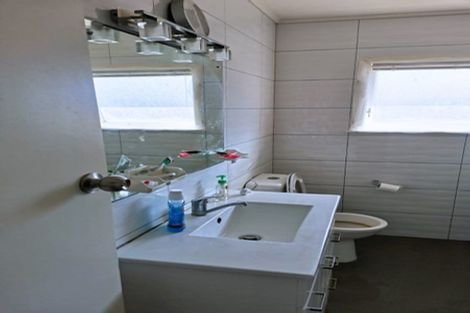 Photo of property in 2/36a Pah Road, Epsom, Auckland, 1023