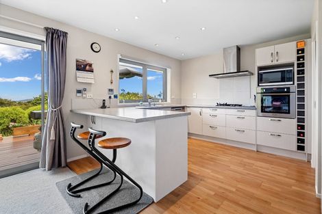 Photo of property in 14 Ngapuke Lane, Parua Bay, Onerahi, 0192