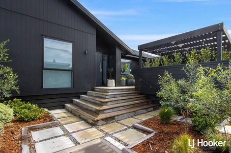 Photo of property in 24 Surfers Avenue, Waihi Beach, 3611