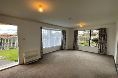 Photo of property in 1/65 Donnington Street, Parklands, Christchurch, 8083