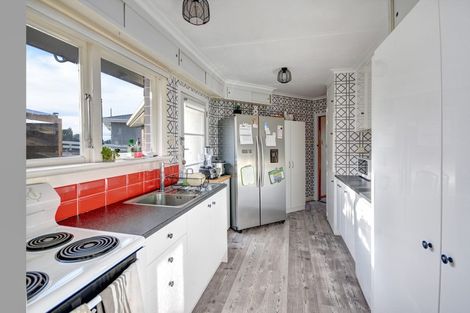 Photo of property in 2 Stephen Street, Halfway Bush, Dunedin, 9010