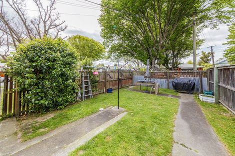 Photo of property in 2/46 Dee Street, St Albans, Christchurch, 8014