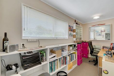 Photo of property in 1 Naver Place, Papakowhai, Porirua, 5024