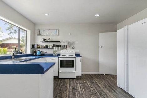 Photo of property in 4 Coast Road, Wainuiomata, Lower Hutt, 5014