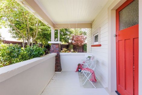 Photo of property in 247 College Street, West End, Palmerston North, 4412