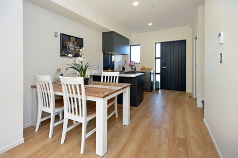 Photo of property in 11 Waru Lane, Te Atatu Peninsula, Auckland, 0610