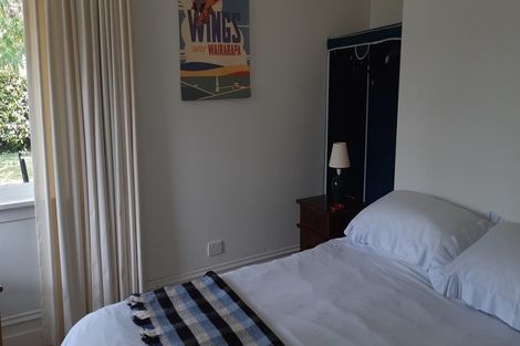 Photo of property in 62 Strasbourge Street, Martinborough, 5711