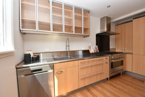 Photo of property in 8 Mckenzie Terrace, Carterton, 5713