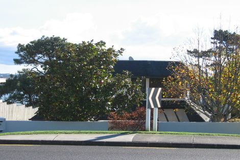 Photo of property in 1/49 Takutai Avenue, Half Moon Bay, Auckland, 2012