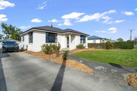 Photo of property in 54 Brydone Street, Edendale, 9825