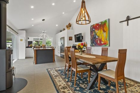 Photo of property in 140 School Road, Te Horo, Otaki, 5582