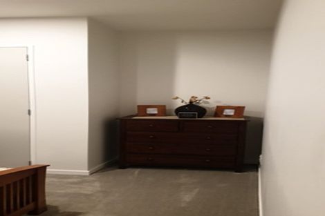 Photo of property in 4 Kauri Grove Drive, Kumeu, 0810