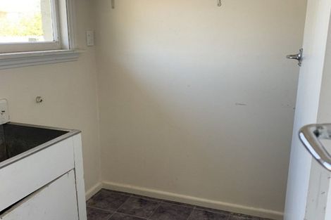 Photo of property in 22 Oriana Crescent, Hornby, Christchurch, 8042