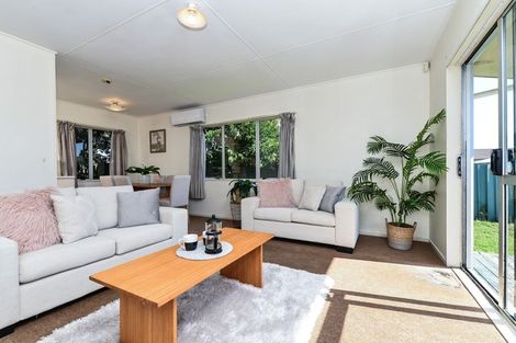 Photo of property in 39e Avalon Drive, Nawton, Hamilton, 3200