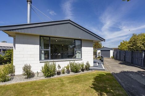 Photo of property in 25 Johns Road, Rangiora, 7400