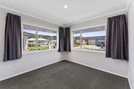 Photo of property in 14 Ron Fawcett Way, Wainuiomata, Lower Hutt, 5014
