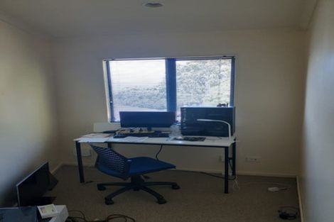 Photo of property in 3/19 Onslow Road, Khandallah, Wellington, 6035