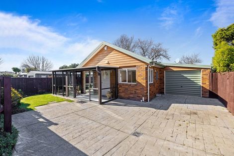 Photo of property in 2/28 Hay Street, Bromley, Christchurch, 8062