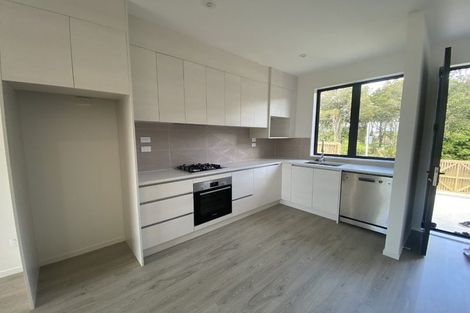 Photo of property in 13b Serjeant Street, Henderson, Auckland, 0612