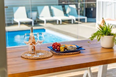 Photo of property in 56 Moir Point Road, Mangawhai Heads, Mangawhai, 0505