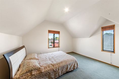 Photo of property in 2/232 Waimairi Road, Ilam, Christchurch, 8041