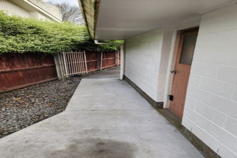 Photo of property in 19 Rutherglen Avenue, Ilam, Christchurch, 8041