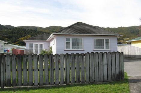 Photo of property in 142 Wise Street, Wainuiomata, Lower Hutt, 5014
